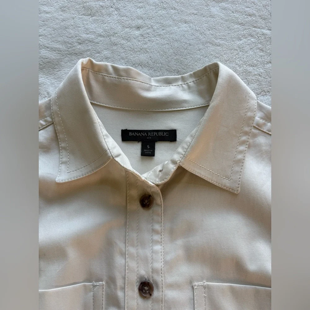 Banana Republic Kakhi Shirttail Dress - Size Small - Picture 10 of 16